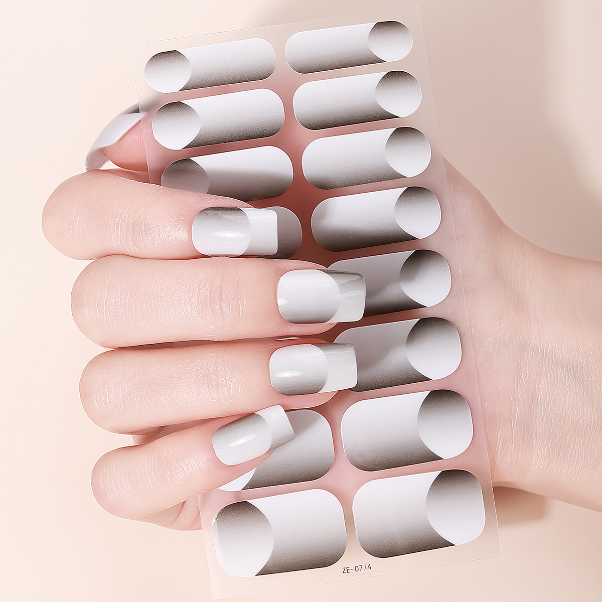 16Tips Full Cover French Nail  - مراجعة Full Cover Adhesive وسعره