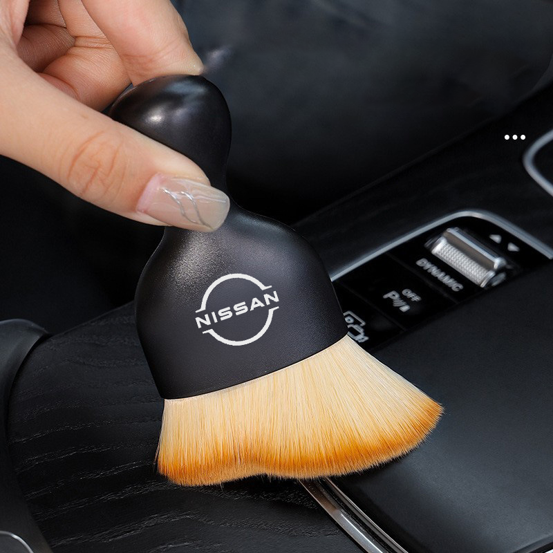 Car Interior Cleaning Soft Bru - مراجعة Dust Removal Sticker وسعره